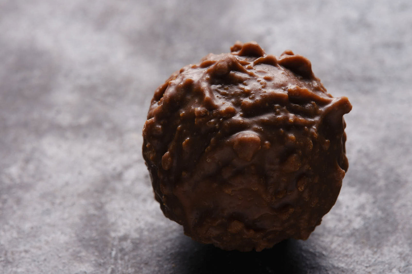 Caramelized Biscuit Truffles 105g